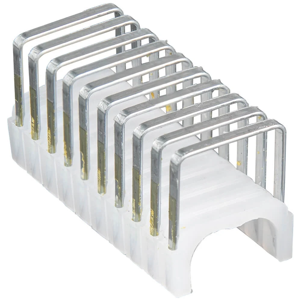 Klein 450-003 Staples, 19/32 in. x 11/32 in. Insulated